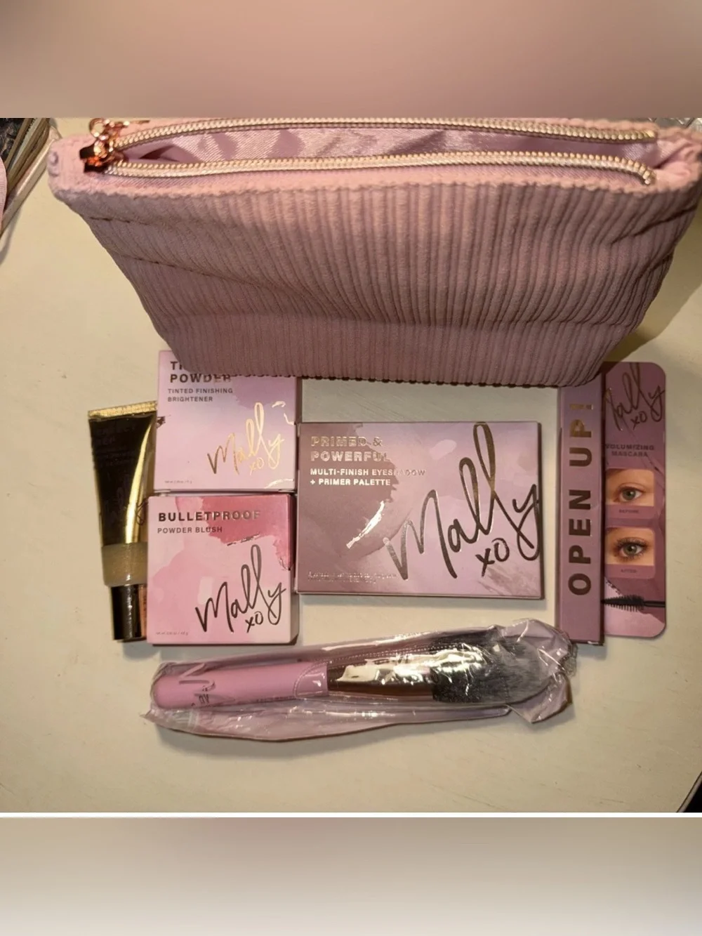 Mally bundle-med brightener,brush,blush, Primer,palette,mascara, bag